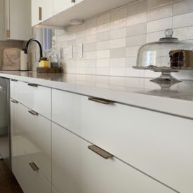 Kitchen counter with inset drawers